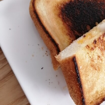 とってもおいしくできました！バターの風味が良かったです。
また作りたいです♪